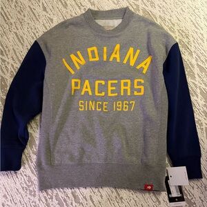 New! Adorable women’s Indiana Pacers sweatshirt